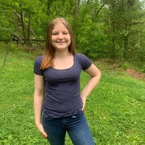 Simple and comfy striped tee!!